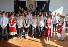 Učesnici svetosavske priredbe.jpg